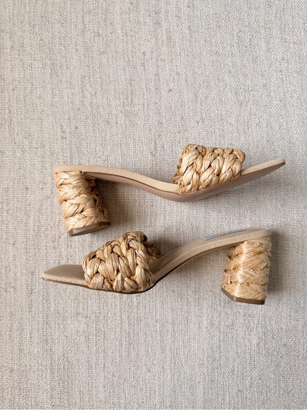 Steve Madden Woven Raffia Block Heel Sandals Size 9 Like New